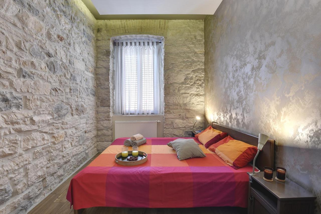 Mimoza Old Town Pula Apartments Exteriér fotografie